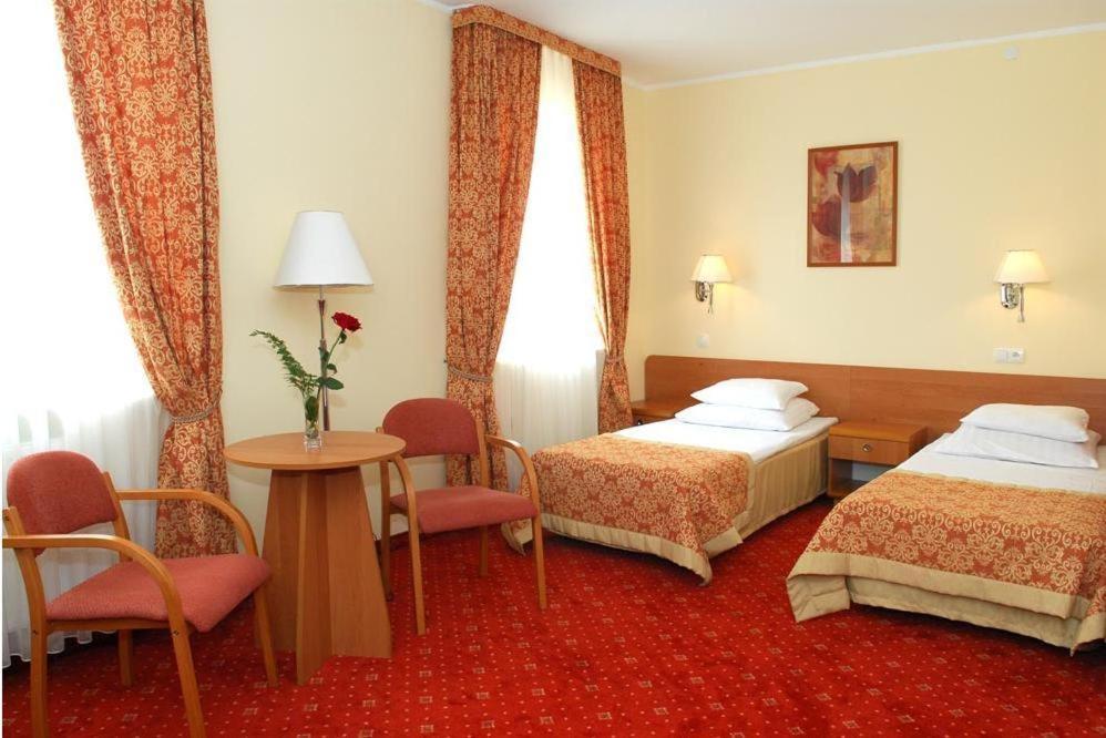 Hotel U Witaszka Czosnów Habitación foto